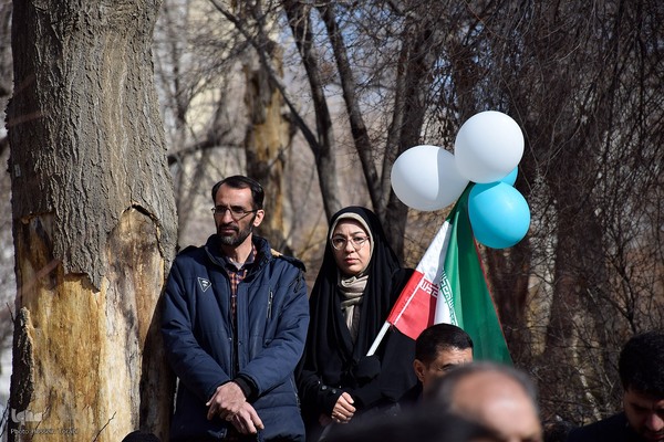 راهپیمایی بزرگ و با صلابت مردم شهرکرد در ۲۲ بهمن