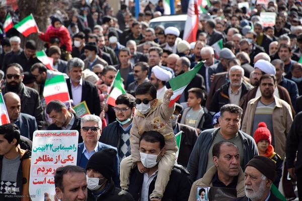 راهپیمایی بزرگ و با صلابت مردم شهرکرد در ۲۲ بهمن