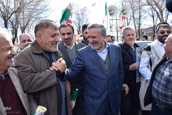 راهپیمایی بزرگ و با صلابت مردم شهرکرد در ۲۲ بهمن