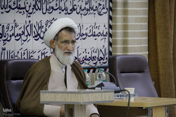 جلسه شورای فرهنگ عمومی چهارمحال‌وبختیاری با موضوع فعالیت‌های قرآنی