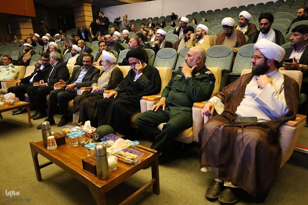 گزارش تصویری آیین تکریم و معارفه نماینده ولی فقیه در چهارمحال و بختیاری‎