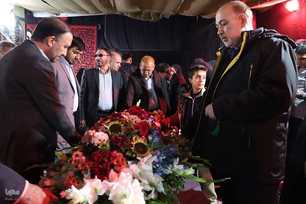 استقبال از پیکر شهدای گمنام در شهرکرد‎