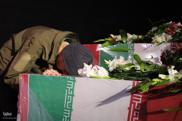 استقبال از پیکر شهدای گمنام در شهرکرد‎