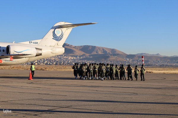 استقبال از پیکر شهدای گمنام در شهرکرد‎