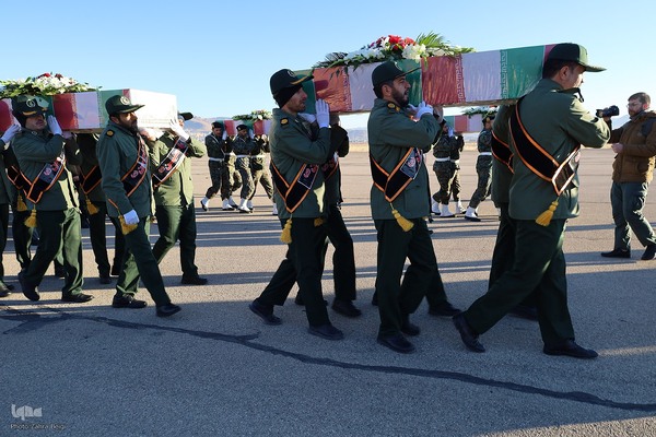 استقبال از پیکر شهدای گمنام در شهرکرد‎