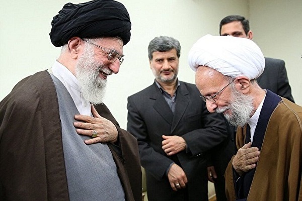Dipartita Ayatollah Mesbah Yazdi: condoglianze della Guida Suprema