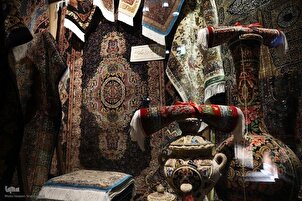 La magia dei colori del bazar di Tabriz