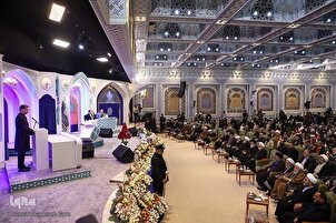 Cerimonia apertura 41esima edizione competizioni coraniche internazionali Iran