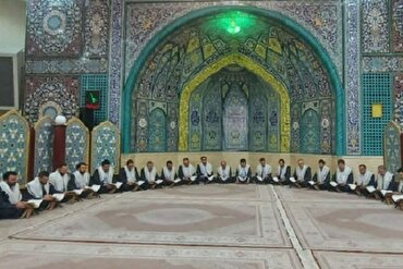 Kumpulan Tawassih Muhammad Rasulullah (s.a.w) Melagukan Ayat Keempat Surah As-Saff
