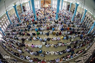 Mesquita Baitul Mukarram, no Bangladesh